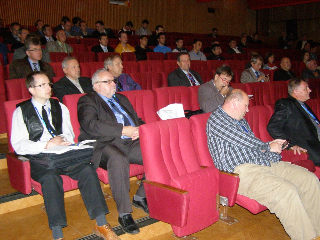 Popis: G:\SYNCH_G\Dokumenty2\web\_stranka VTSZU\VTSZU_NEW_frontpage2\SETRAS2013\foto\upr\PB060906.JPG